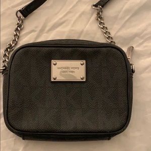 Micheal Kors Crossbody Purse